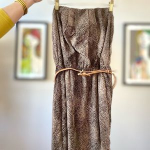 Entra Strapless Belted Dress